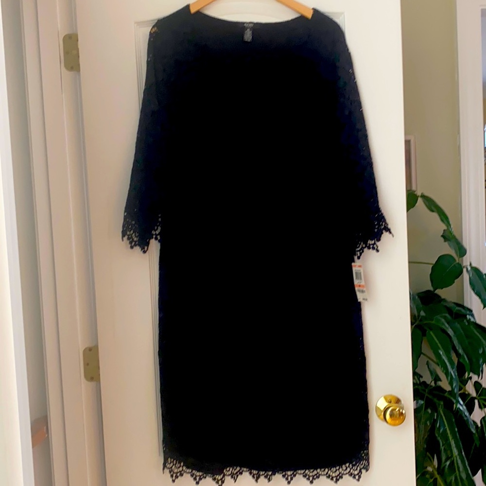 Alfani women’s black crochet/lace dress
